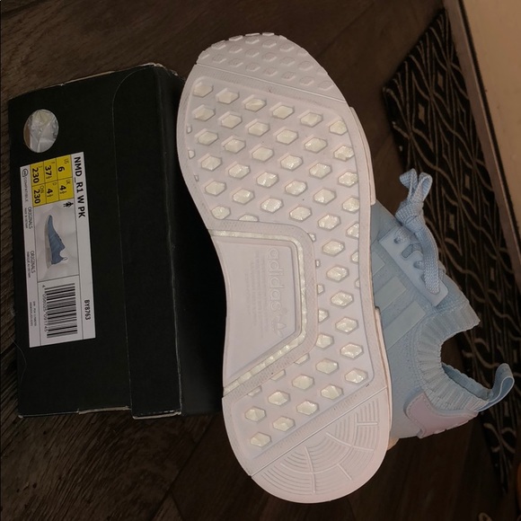 Adidas Primeknit r1 - Picture 2 of 3